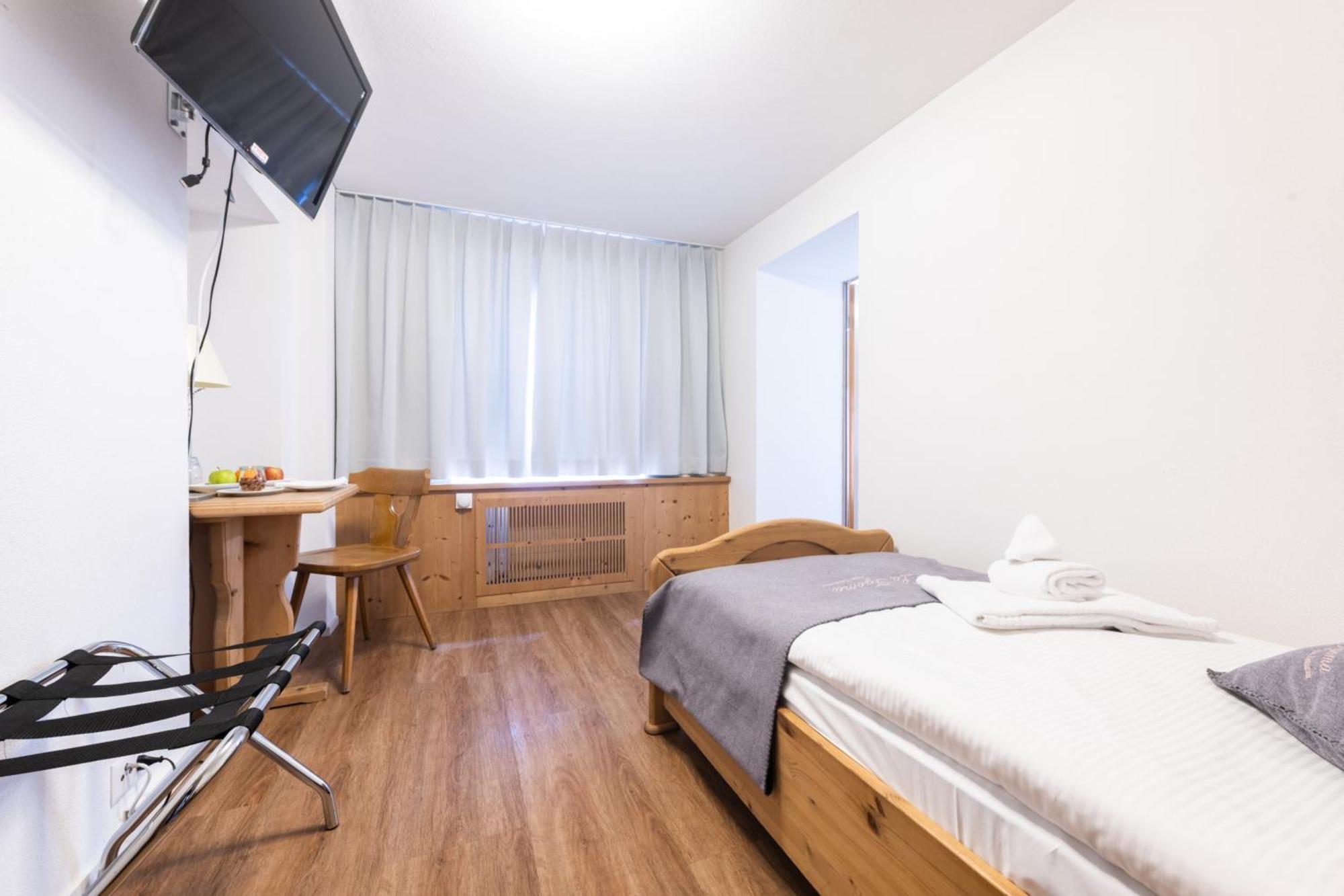 La Tgoma - Aktiv Erholen Und Geniessen Hotel 3*
